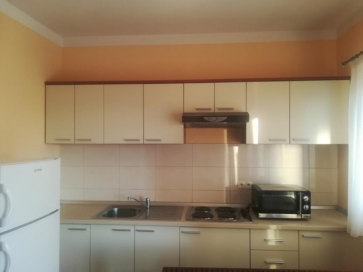Apartments Barisic Hrvatskih Zrtava 404 Seget Vranjica Trogir Eksteriør billede
