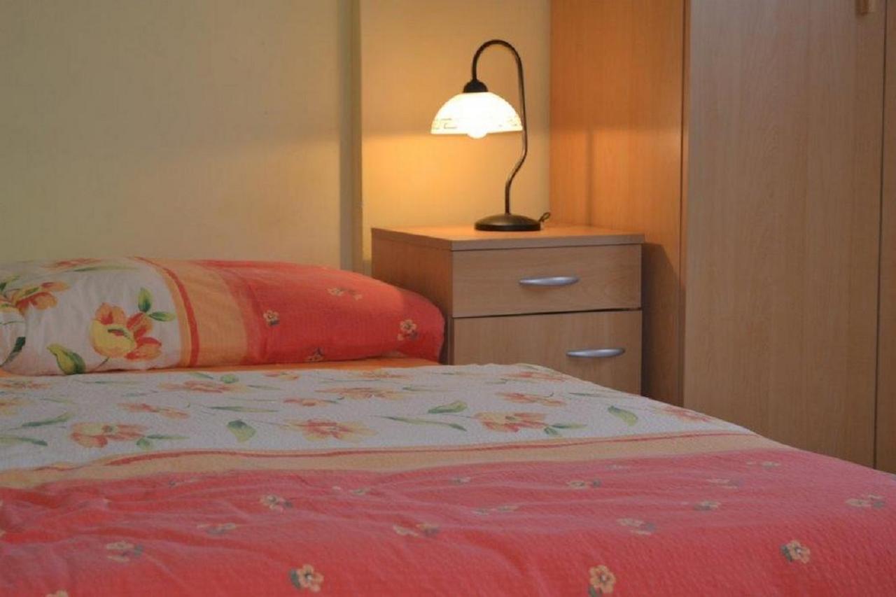 Apartments Barisic Hrvatskih Zrtava 404 Seget Vranjica Trogir Eksteriør billede