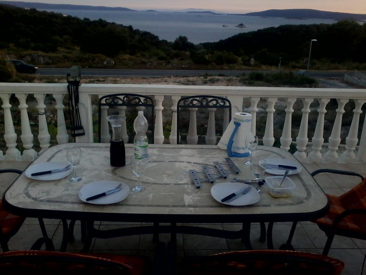 Apartments Barisic Hrvatskih Zrtava 404 Seget Vranjica Trogir Eksteriør billede